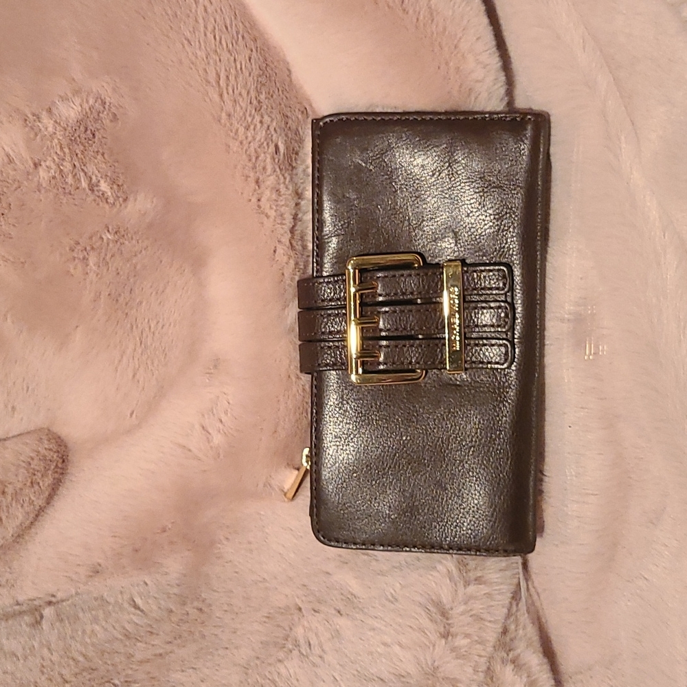 Micheal Kors Wallet